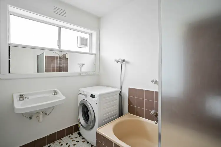 Sixth view of Homely apartment listing, 1/44 Elphin Grove, Hawthorn VIC 3122