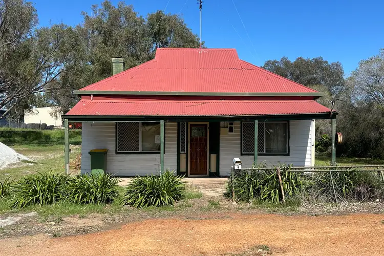 1 & 3 William Street, York WA 6302