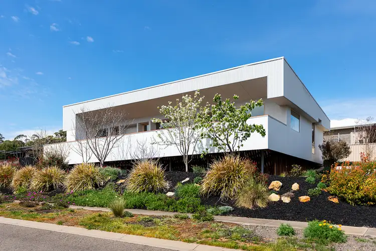 9 Penhallurick Street, Campbells Creek VIC 3451
