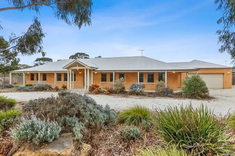 36 Geelong Road
