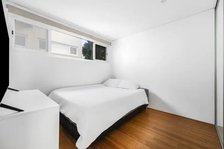 Fifth view of Homely unit listing, 17/16 Moore Road, Freshwater NSW 2096