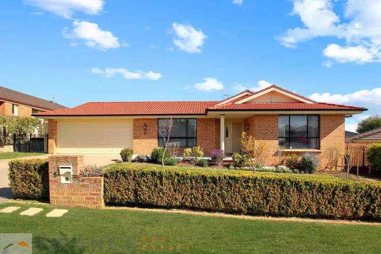 5 Greerlyn Way, Orange NSW 2800