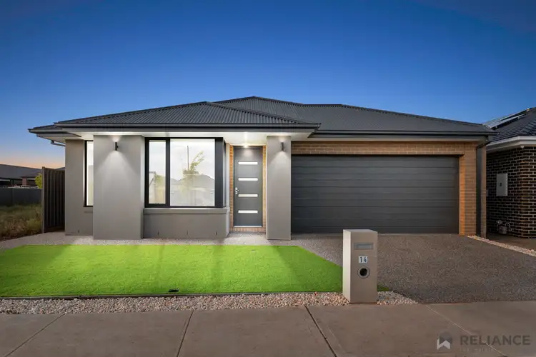 14 Leeton Street, Strathtulloh VIC 3338