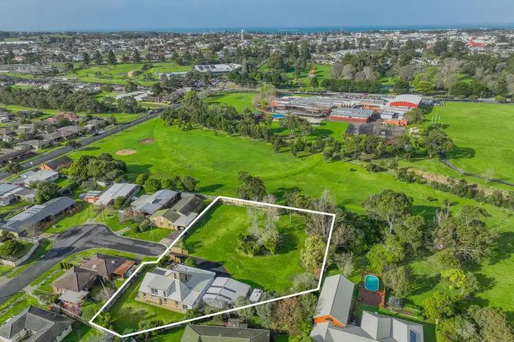 23 Donaldson Drive, Warrnambool VIC 3280