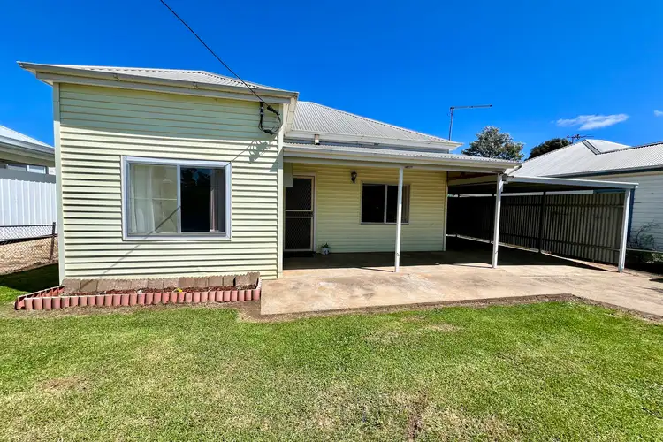 69 Lachlan Street