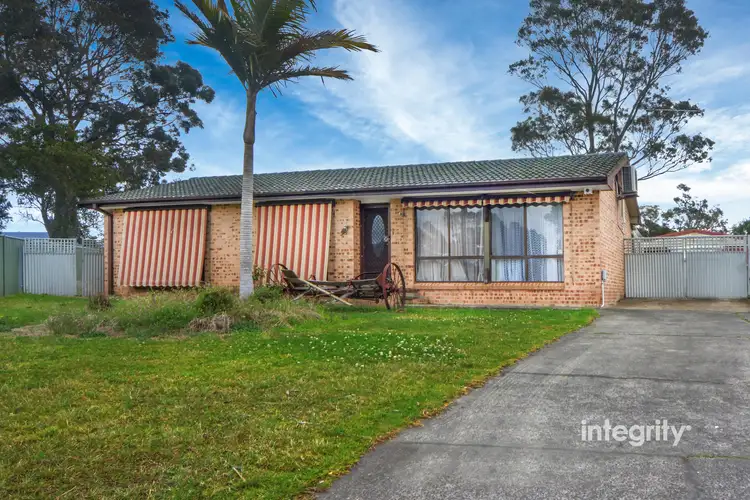 8 Dobbie Close, West Nowra NSW 2541