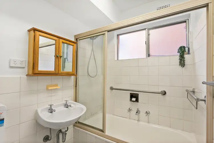 Sixth view of Homely apartment listing, 30/17 Payne Street, Mangerton NSW 2500