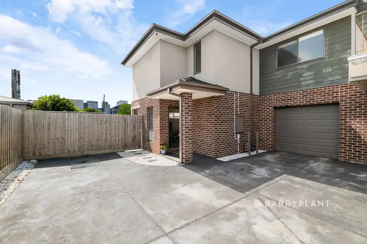 4/11 Bruce Street, Dandenong VIC 3175