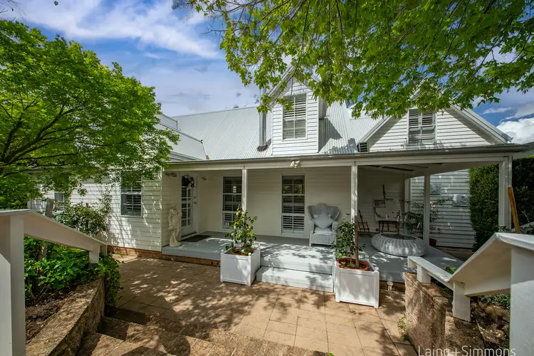 3 Dawson Avenue, Armidale NSW 2350