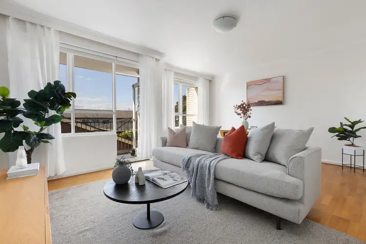 Main view of Homely apartment listing, 3/34 Osborne Avenue, Glen Iris VIC 3146