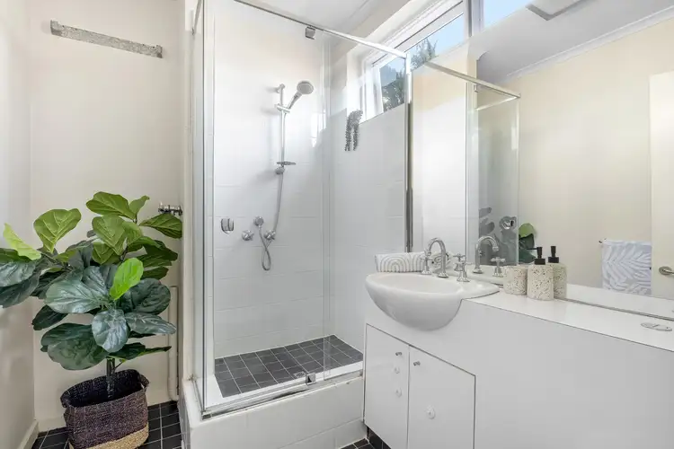 Sixth view of Homely apartment listing, 13/2 Armadale Street, Armadale VIC 3143