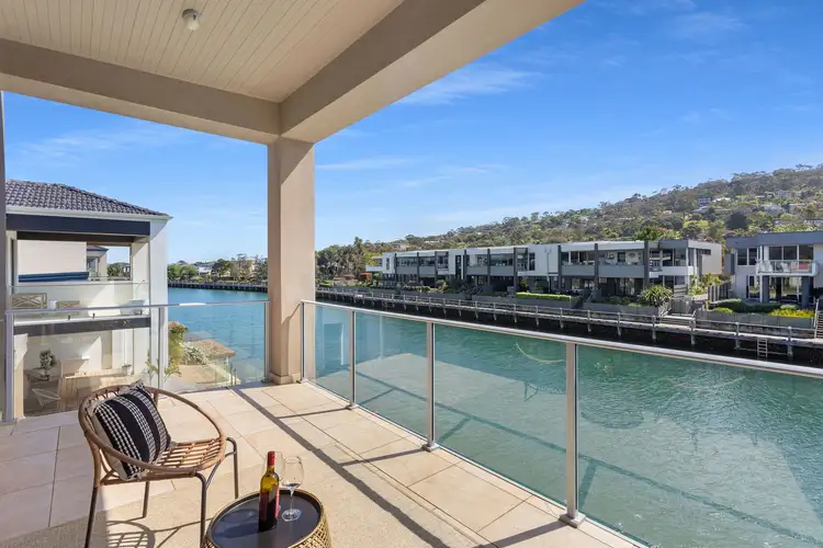 12 Clipper Quay, Safety Beach VIC 3936