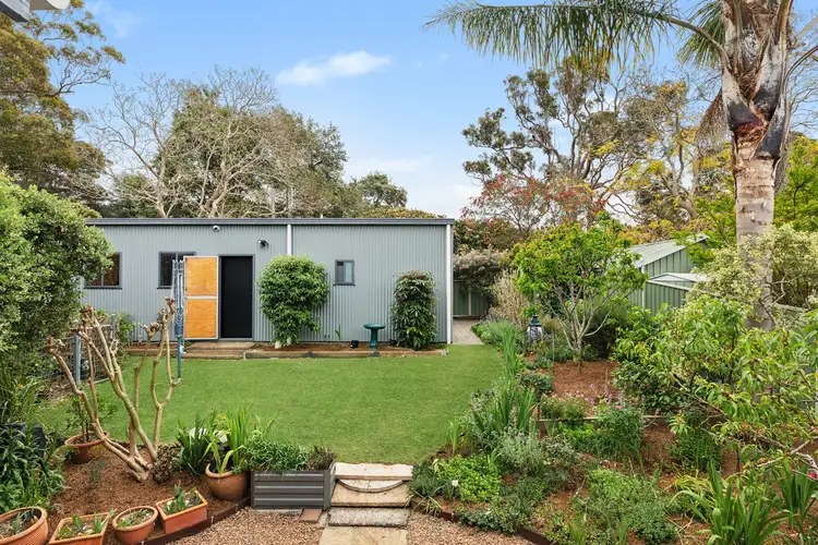 Second view of Homely house listing, 19 Wendy Drive, Point Clare NSW 2250