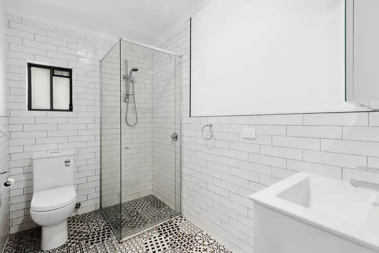 Fifth view of Homely house listing, 19 Wendy Drive, Point Clare NSW 2250