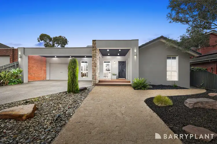 10 Mockridge Drive, Mill Park VIC 3082