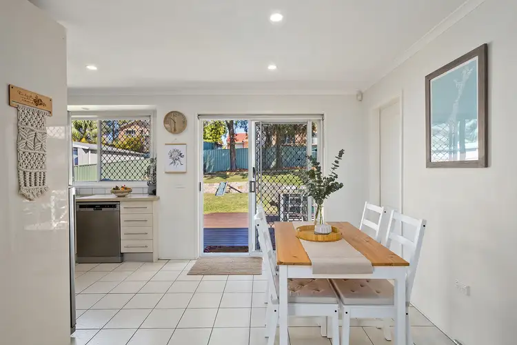 Fourth view of Homely house listing, 10 Fromholz Crescent, Avondale NSW 2530