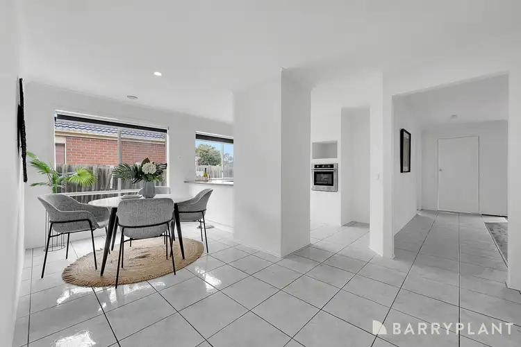 Fifth view of Homely house listing, 16 Murchison Way, Thomastown VIC 3074