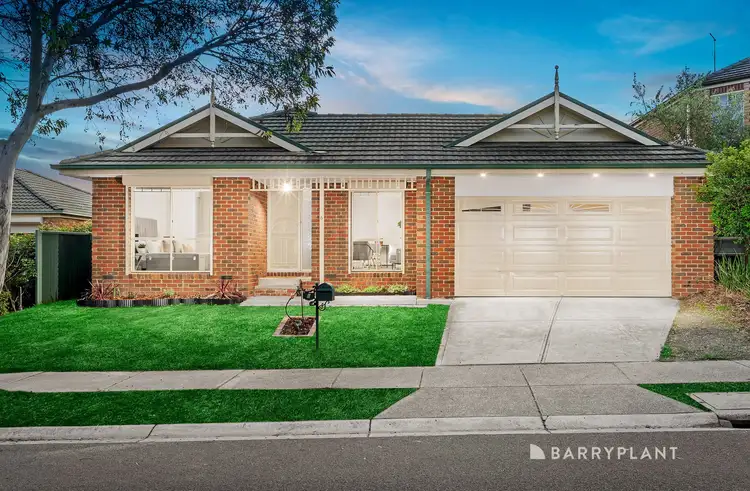 6 Wallaby Walk, South Morang VIC 3752