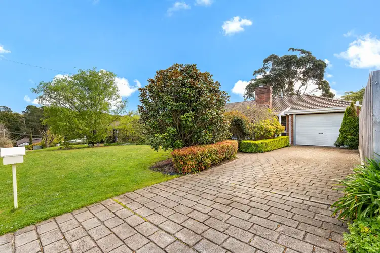 22 Oakley Court, Gisborne VIC 3437