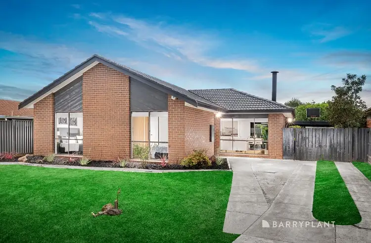 132 Roycroft Avenue, Mill Park VIC 3082