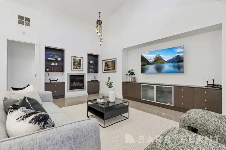 Sixth view of Homely house listing, 2 Worcester Crescent, Bundoora VIC 3083