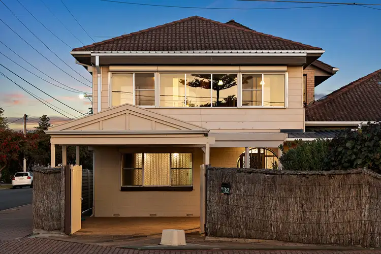 1/32 Adelphi Crescent, Glenelg North SA 5045