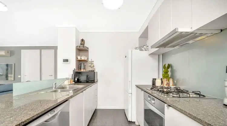 Fifth view of Homely apartment listing, 69/100 Kavanagh Street, Southbank VIC 3006