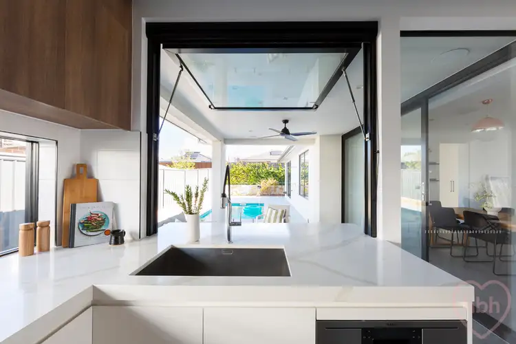 63 Finemore Street, Coombs ACT 2611