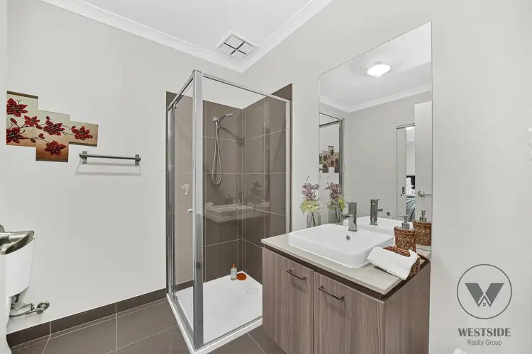 Sixth view of Homely house listing, 4 Mist Way, Tarneit VIC 3029