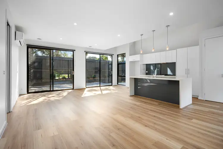 Fourth view of Homely unit listing, 2/81 Grandview Road, Torquay VIC 3228