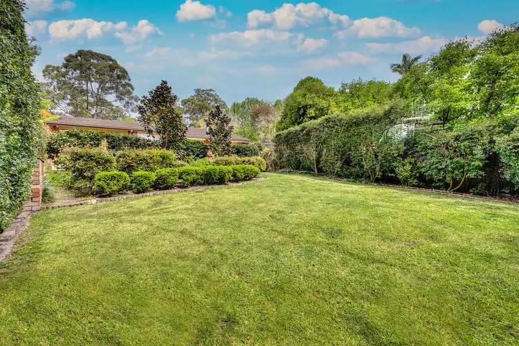 Sixth view of Homely house listing, 4 Somerset Avenue, Turramurra NSW 2074