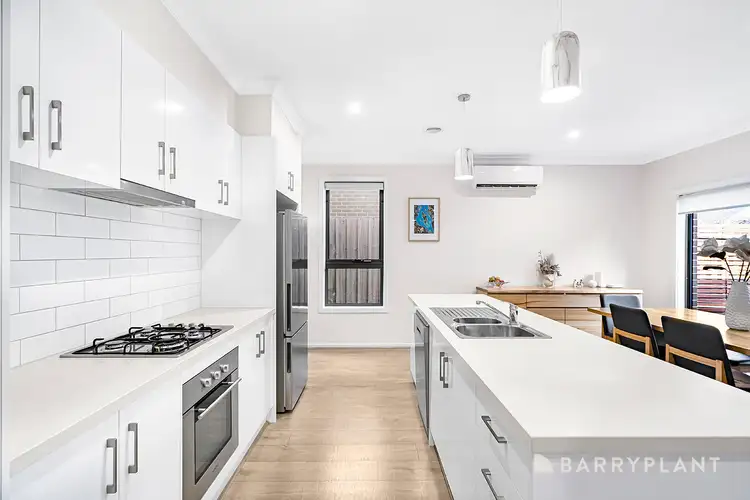 Fourth view of Homely townhouse listing, 9 Premier Close, Mooroolbark VIC 3138