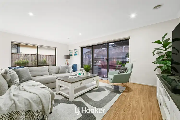 Fourth view of Homely house listing, 6 Freshfields Drive, Cranbourne North VIC 3977