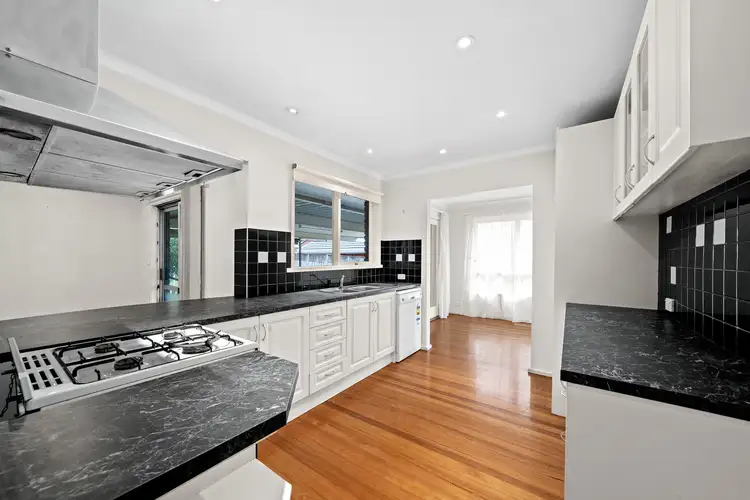 Fourth view of Homely house listing, 8 Neil Court, Blackburn South VIC 3130