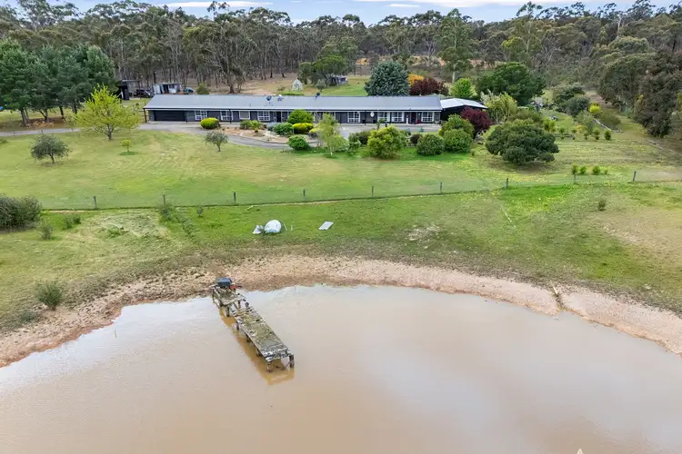 14 George Cook North Drive