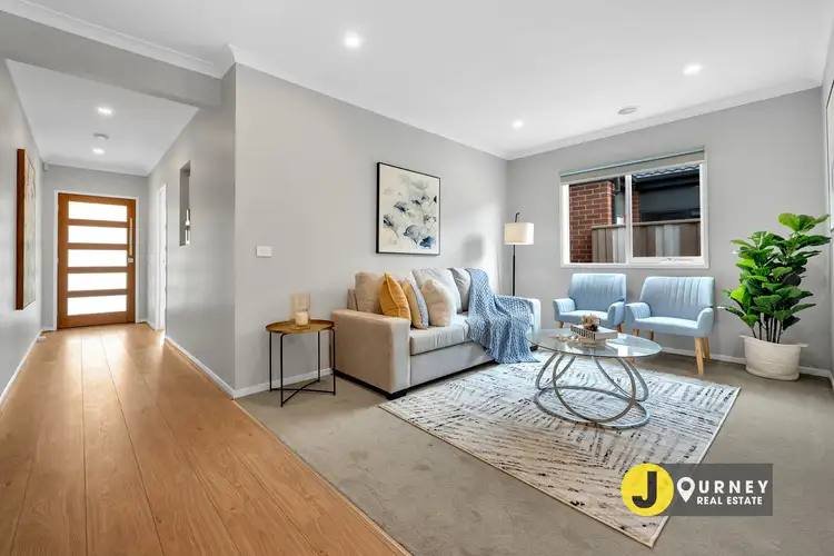 Sixth view of Homely house listing, 10 Mare Close, Cranbourne East VIC 3977