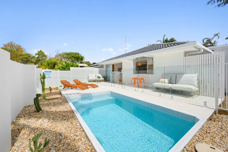 1/12 Wildwood Court, Surfers Paradise QLD 4217