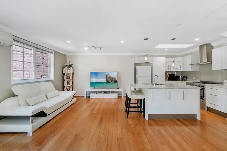 Third view of Homely townhouse listing, 6/16 Handley Avenue, Thornleigh NSW 2120