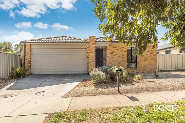 32 Freeman Drive, Kangaroo Flat VIC 3555