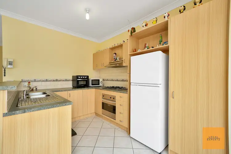 Fifth view of Homely house listing, 16 Maitland Place, Caroline Springs VIC 3023