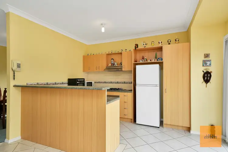 Sixth view of Homely house listing, 16 Maitland Place, Caroline Springs VIC 3023