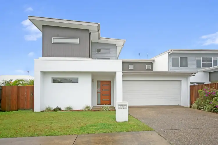 2/2 Quinine Crescent, Mountain Creek QLD 4557