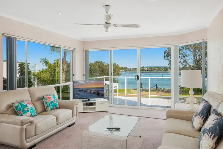 1 Beach Street