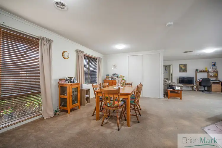 Fifth view of Homely house listing, 3 Konrads Court, Truganina VIC 3029