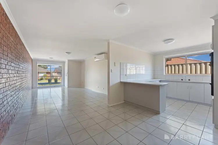 Fifth view of Homely unit listing, 1/3 Nadur Court, St Albans VIC 3021