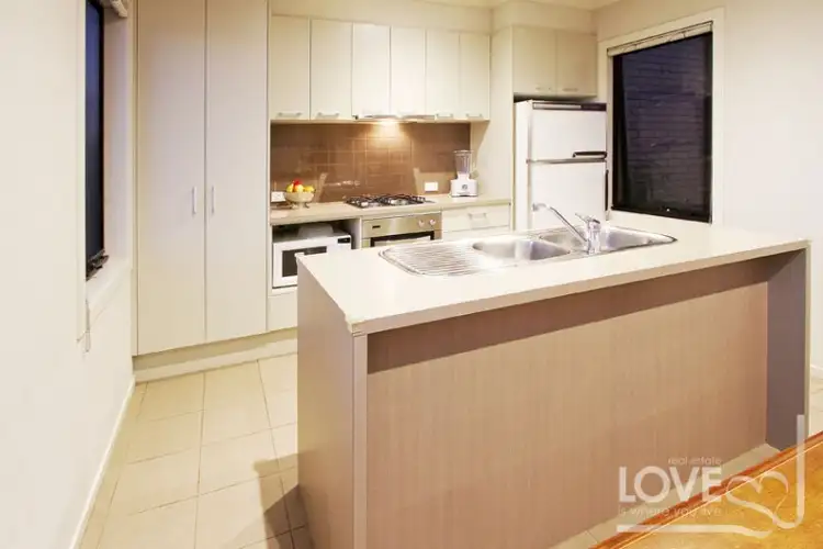 Fourth view of Homely house listing, 5 Saratoga Walk, Epping VIC 3076
