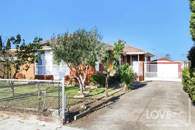 Second view of Homely house listing, 2 Wirraway Crescent, Thomastown VIC 3074