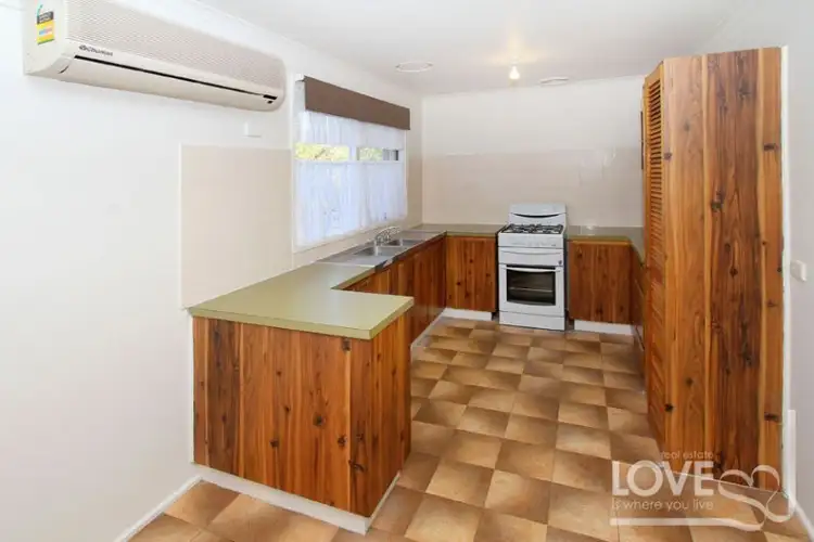 Sixth view of Homely house listing, 2 Wirraway Crescent, Thomastown VIC 3074