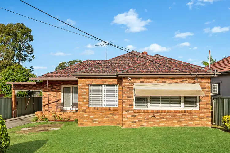 6 Lisbon Street, Sylvania NSW 2224