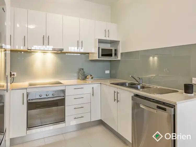 Third view of Homely apartment listing, 4/60-66 Patterson Road, Bentleigh VIC 3204